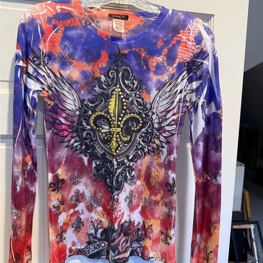 Colorful Graphic Long Sleeve Top- super fun.